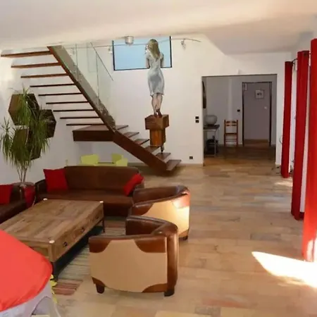 Maison De Charme Avec Piscine Chauffee *